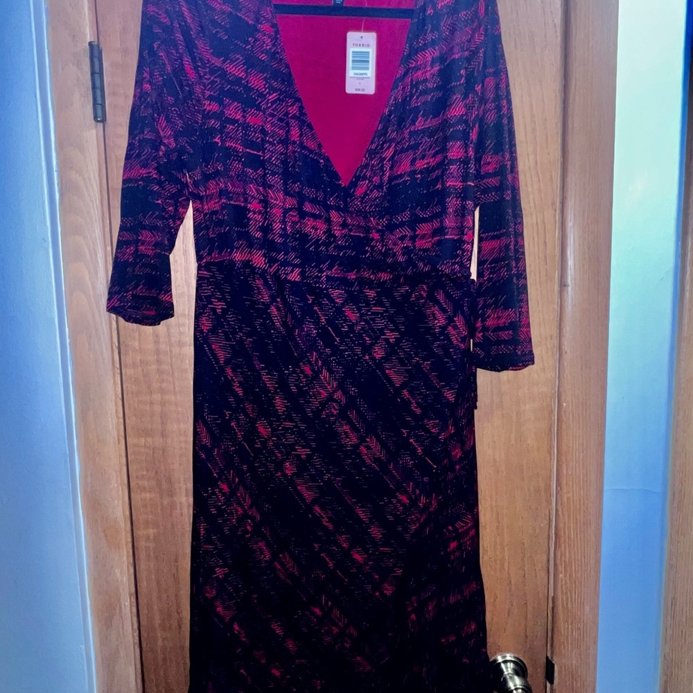Torrid Red and Black 3/4 sleeve, faux wrap dress |Valentines | Date Night - Picture 2 of 4